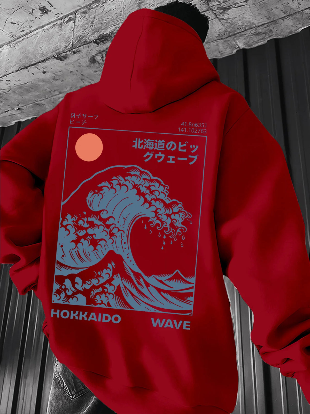 A men's hoodie with a retro style inspired by the refreshing sea waves at sunrise in an American style men's clothing streetwear