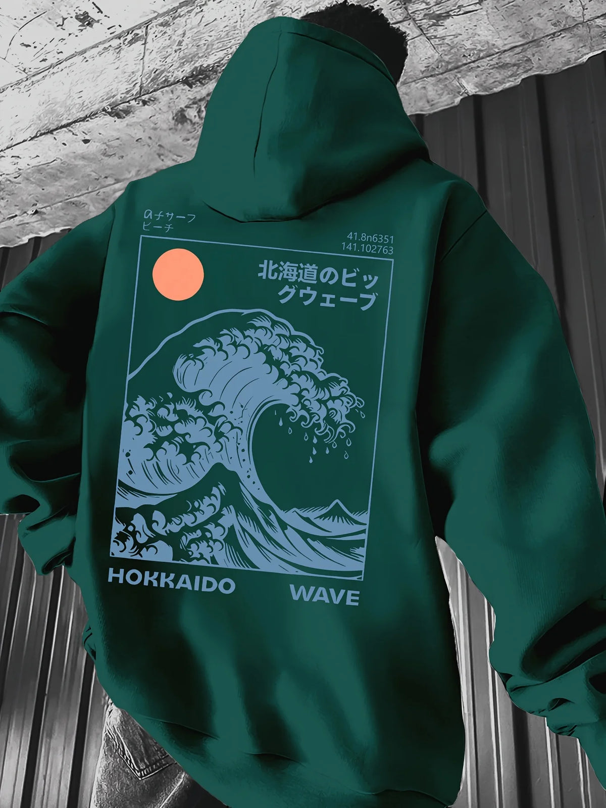A men's hoodie with a retro style inspired by the refreshing sea waves at sunrise in an American style men's clothing streetwear
